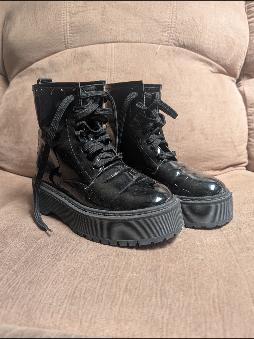 Women's Black Patent Lace-Up Platform Boots